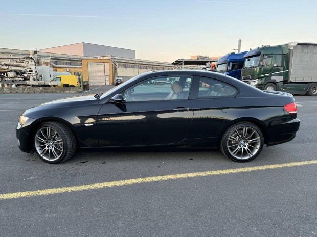 BMW 335i xdrive Kzi Vlts!!! 4X4. tetablak