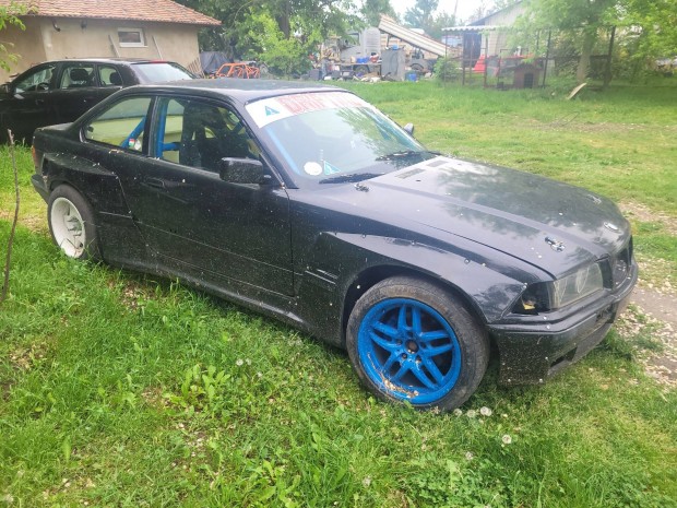 BMW 3.5 V8 amatr drift versenyaut