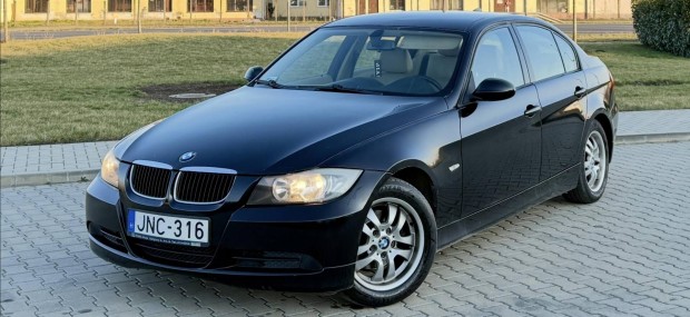 BMW 3-AS Sorozat 320i (Automata) / B�zs B�rbels...
