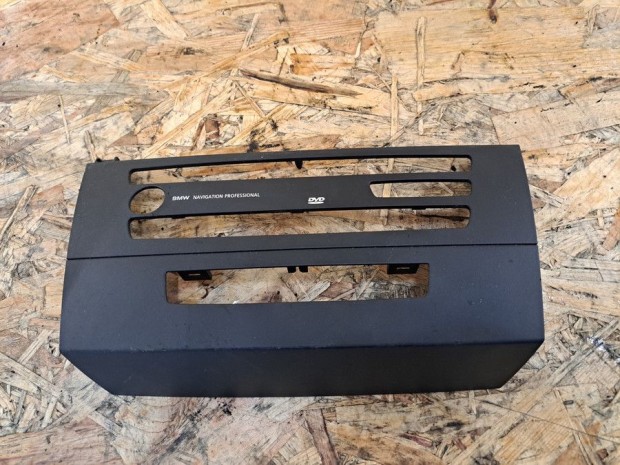 BMW 3 E90/91 (2007-2013) R�di� Takar� Keret