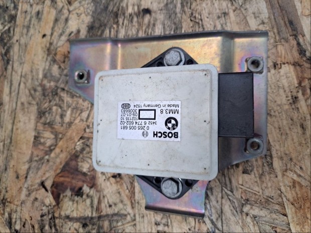 BMW 3 E90/91 (2007-2013)  Gyorsul�s �rz�kel�