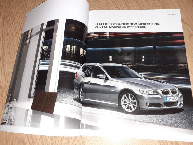 BMW 3 Touring prospektus - 2011, angol nyelv