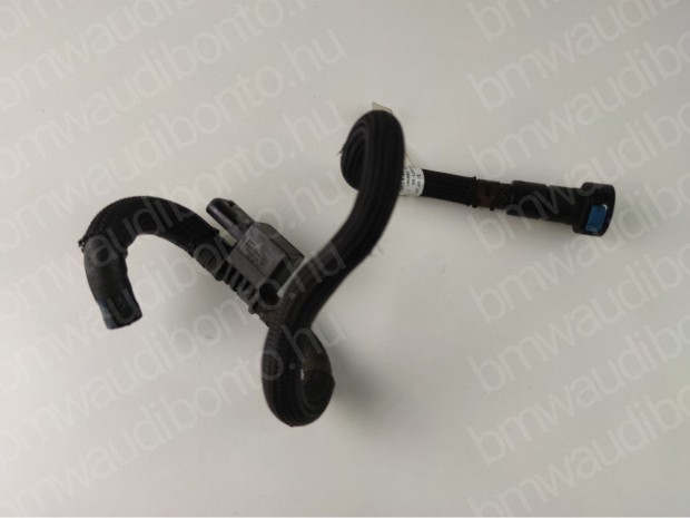 BMW 3 (F30, F80) Üzemanyagcső (8507679, 13538581792, 13538594893)