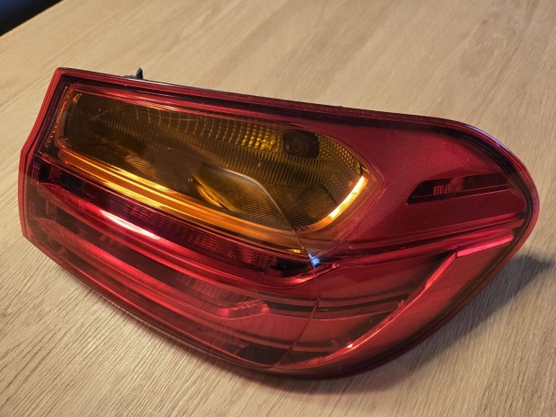 BMW 3-as hátsó lámpa jobb külső (F30, F31, F32, F33)
