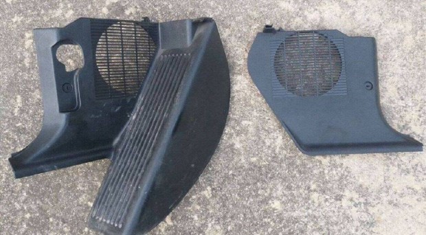 BMW 3-as sorozat E36 Bmw e36 hangsz�r� takar� m�anyag l�bpihentet�