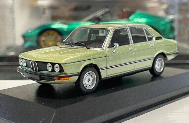 BMW 520 E12 1972 1:43 1/43 Minichamps Maxichamps Edition