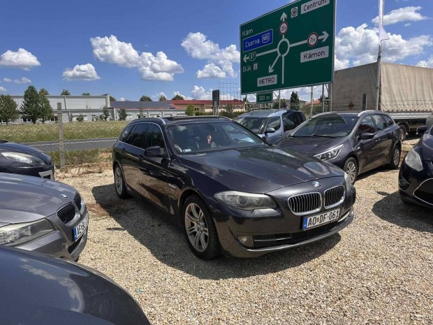 BMW 520d Touring Panorámatető