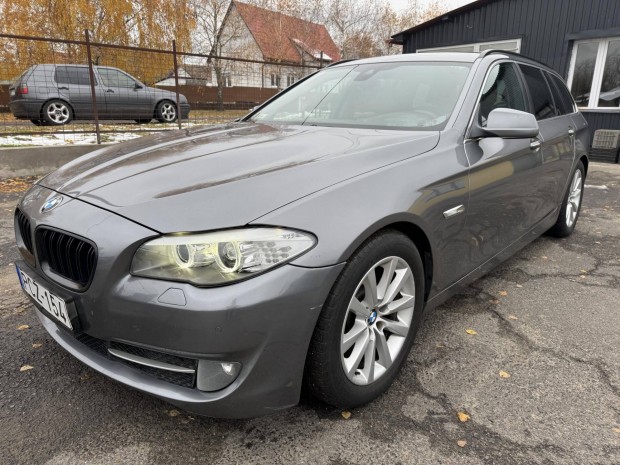 BMW 520d Touring (Automata) Friss nagyszerviz!