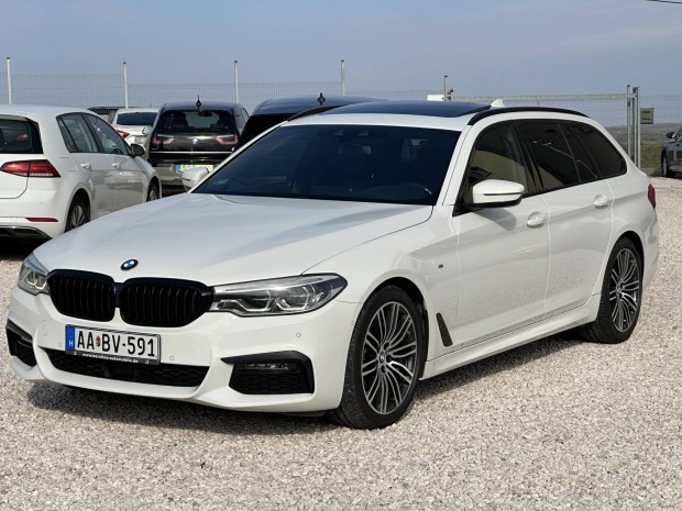 BMW 520d (Automata) M Sport - Panoráma - 19 Col...