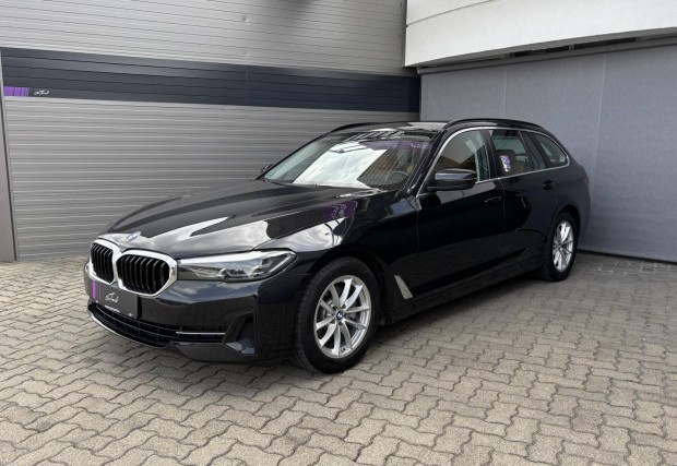 BMW 520d xdrive (Automata) (2022-es új modell)...