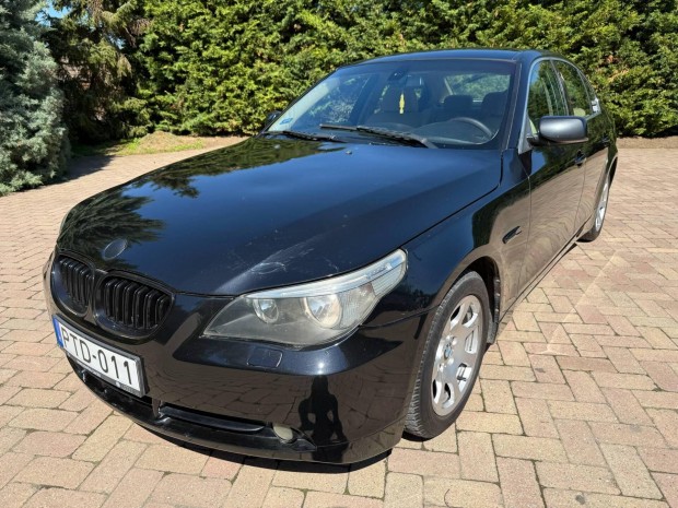 BMW 520i.......