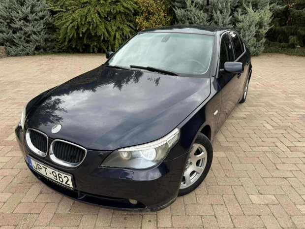BMW 520i.......