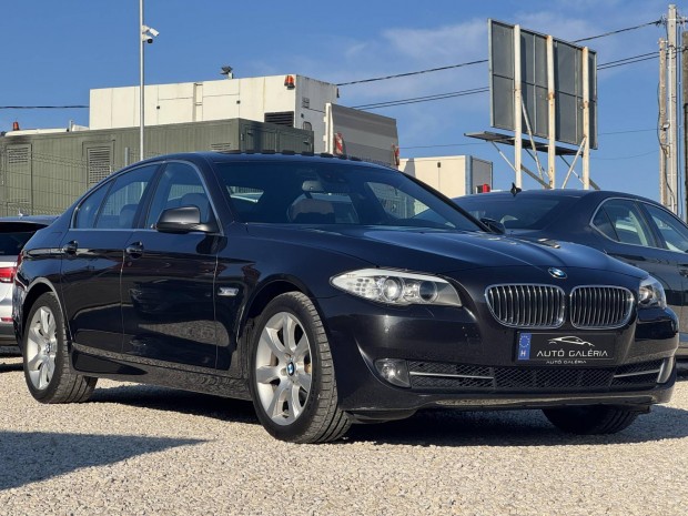 BMW 523i Manu�lis v�lt� - 3.000ccm - 6 henger -...