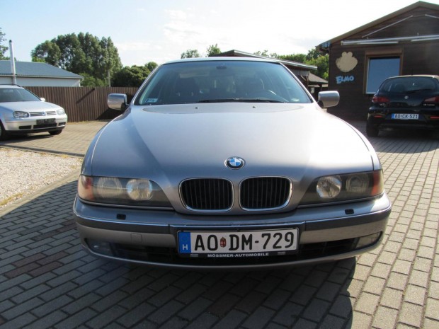 BMW 523i Touring (Automata)