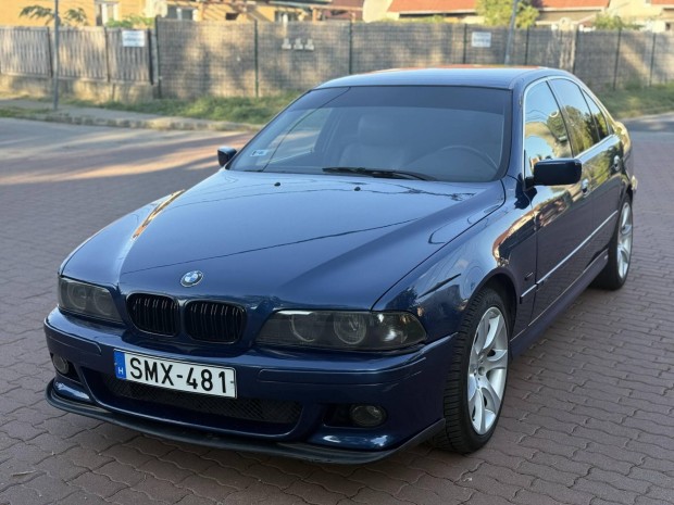 BMW 523i (Automata)