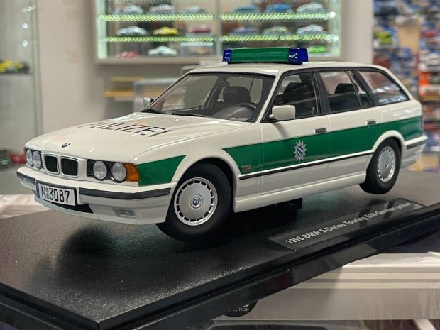 BMW 525 TDS Touring 1996 Polizei 1:18 Triple9 1800405