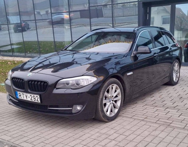 BMW 525d Touring (Automata) Folyamatosan Karban...