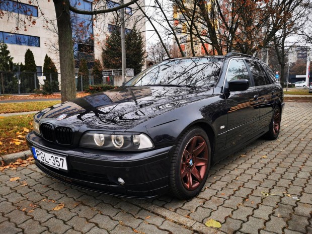 BMW 525i Touring (Automata) Szakszervzben tvi...