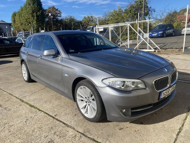 BMW 530d Touring 6 speed szep allapot