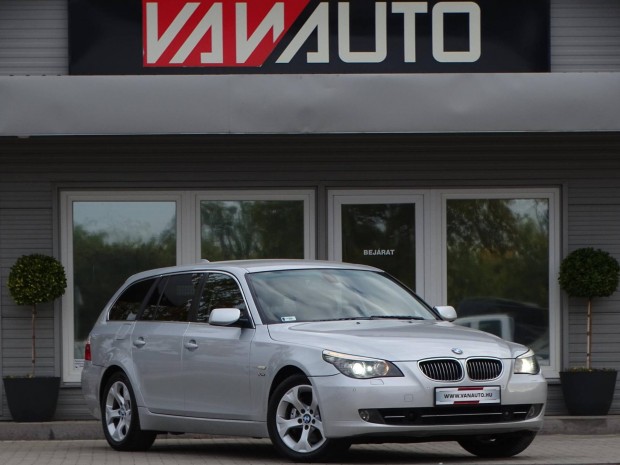 BMW 530d xdrive Touring BI'Xenon-Vezrls'Cser...