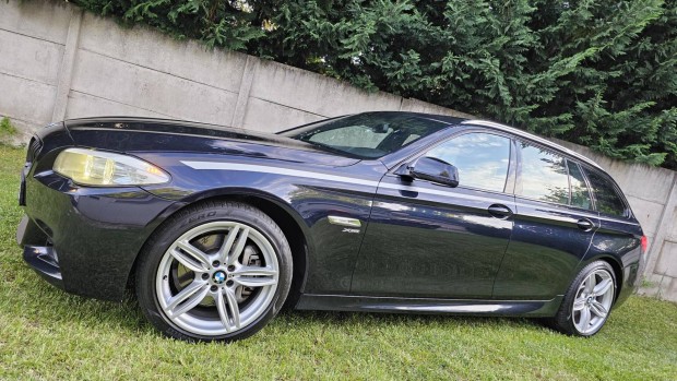 BMW 530d xdrive Touring (Automata) Gyári M-pack...