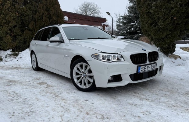 BMW 530d xdrive Touring (Automata) M-Packet - L...