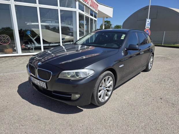 BMW 530d xdrive Touring (Automata) Navi.Bőr.KAM...