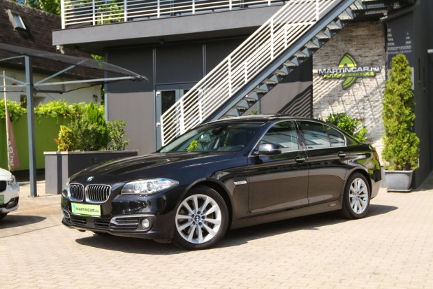 BMW 530d xdrive (Automata) Luxury Black Sapphir...