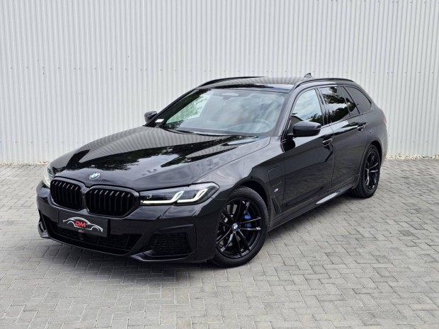 BMW 530e (Automata) Navi.Carplay.360 Kamera.PAN...