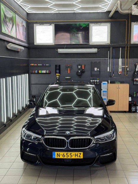 BMW 530i elad�