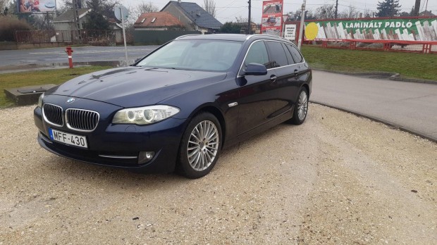 BMW 535d xdrive Touring (Automata) Magyar Szerv...