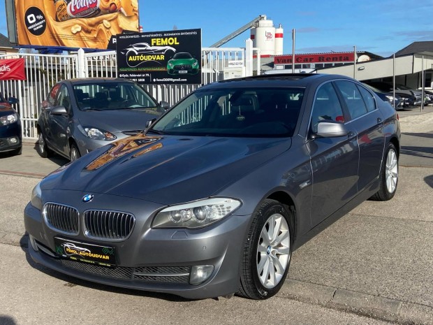 BMW 535i (Automata) Megk�m�lt! Sz.k�nyv! Tet�ab...