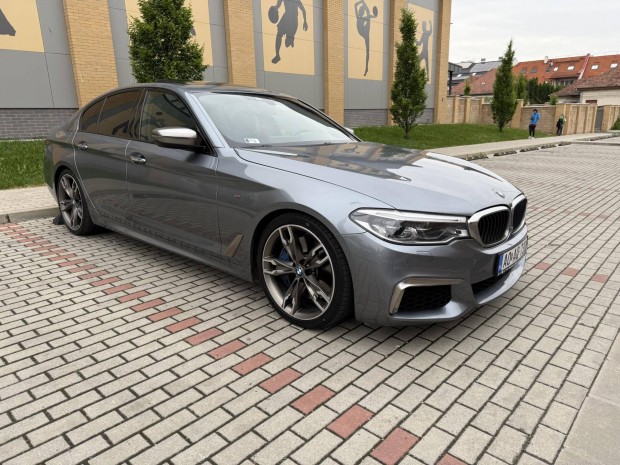 BMW 550 M550i xdrive (Automata) sérülésmentes....