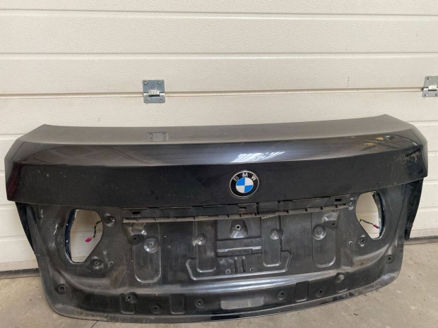 BMW 5GT F07 csomagtr ajt