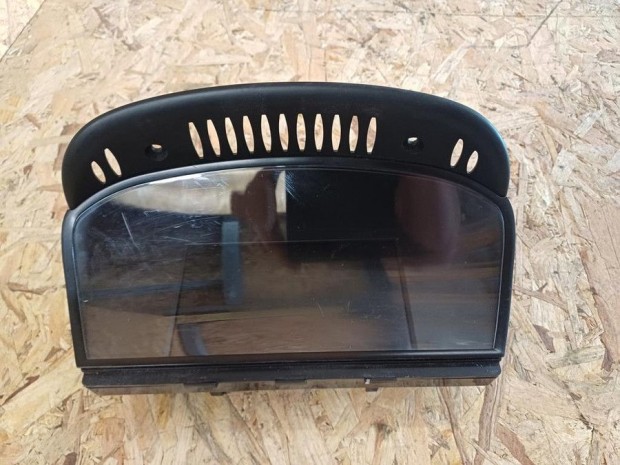 BMW 5 E60/61 (2003-2009) Multifunkci�s Kijelz�