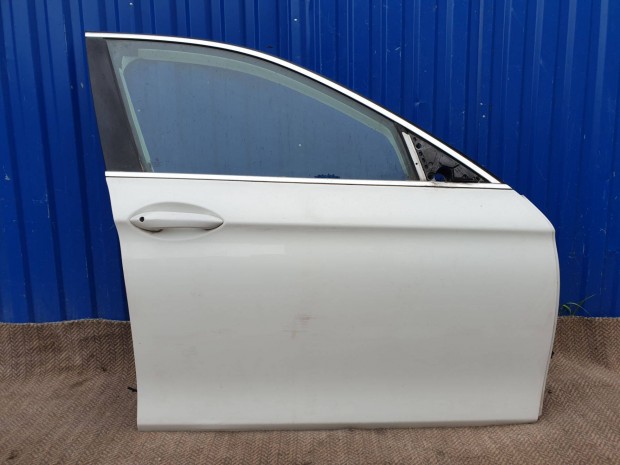 BMW 5 F10, F11 jobb első ajtó