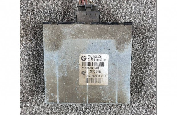 BMW 5 F10 gyári 61429251984 feszültség szabályzó modul, konverter