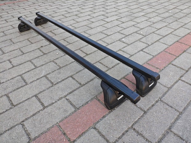 BMW 5 F10 sedan Thule tet�csomagtart�. Z�rhat� 2010-2017-ig