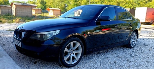 BMW 5-S Sorozat 525i