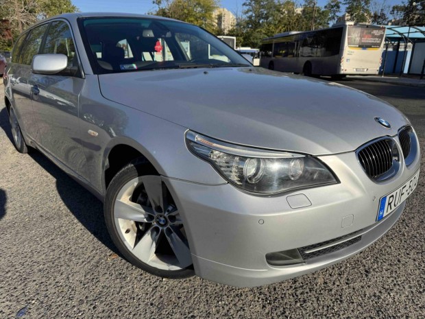 BMW 5-S Sorozat 530d xdrive Touring (Automata)