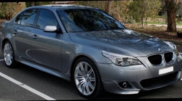 BMW 5-ÖS Sorozat E60, 530D Bontott alkatrészei