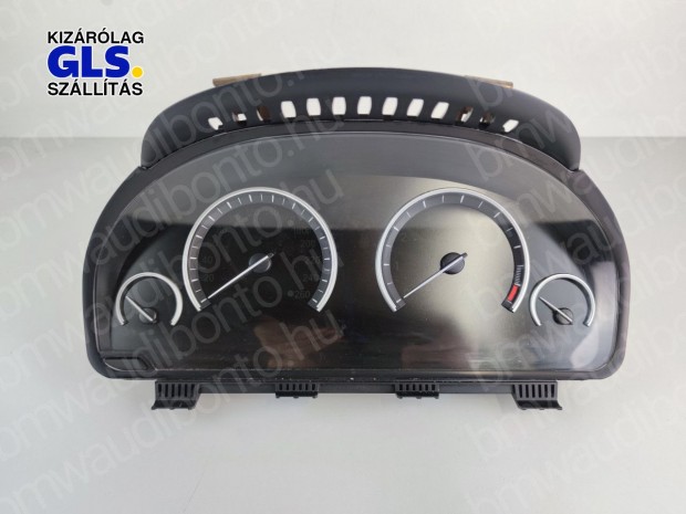 BMW 5 (F10) 520 i Kilmterra (mszerfal egysg) (9285171)