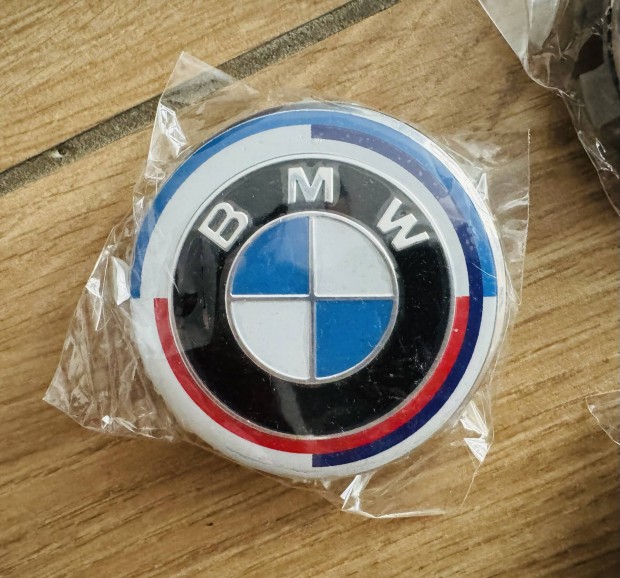 BMW 68 mm-es Jubileiumi 50 Yahre Felni Embléma