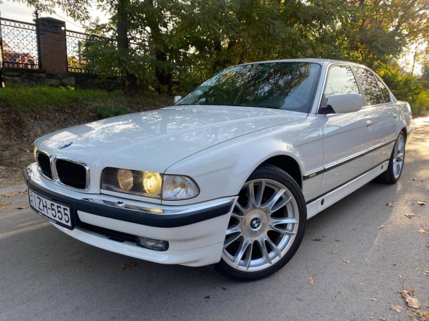 BMW 725tds magyarországi. leinformálható