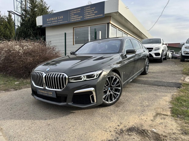 BMW 730LI! M packet / Long / Hátsó multimédia