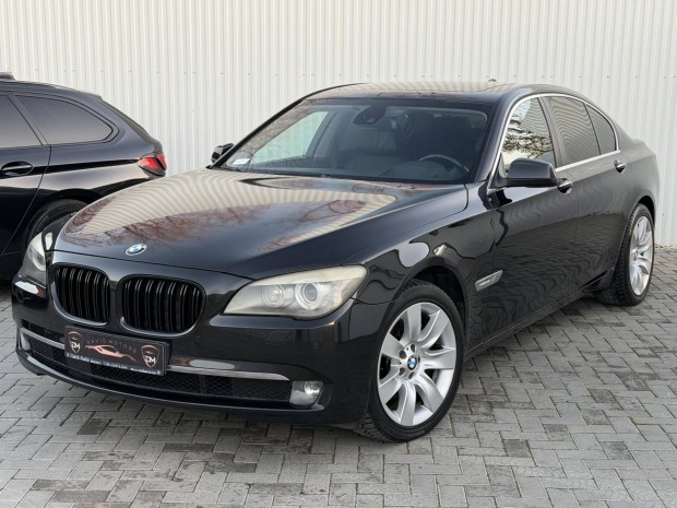 BMW 740d (Automata) Xenon.B�r.Navi.PDC.Megk�m�lt!
