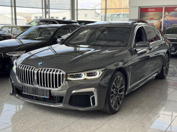 BMW 745e (Automata) 90eKm.M Sport.Napfénytető.S...