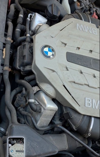 BMW 750i motor  motorkd: N63B44A