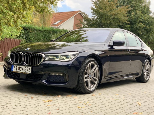 BMW 750i xdrive (Automata) Brutt-R!Display-KU...
