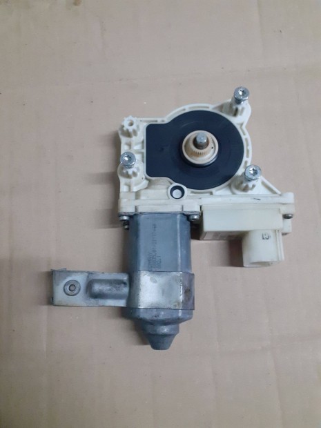 BMW 7 E65 jobb- bal els elektromos ablakemel motor elad!